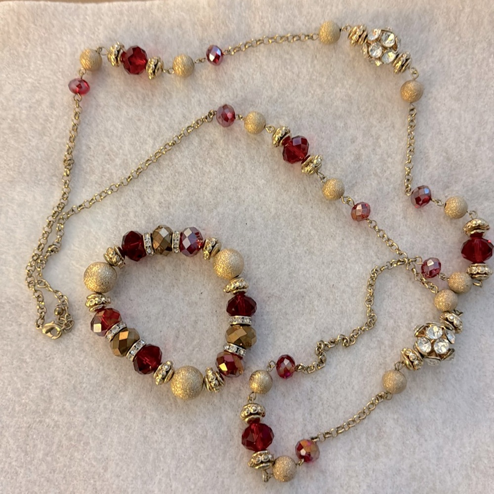 Long line gold and red crystal necklace and bracelet